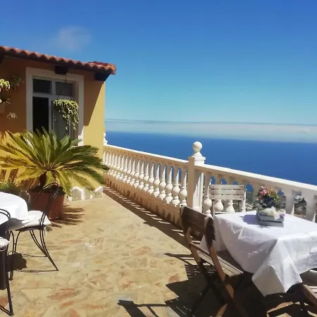 Casa La Centinela Apartment